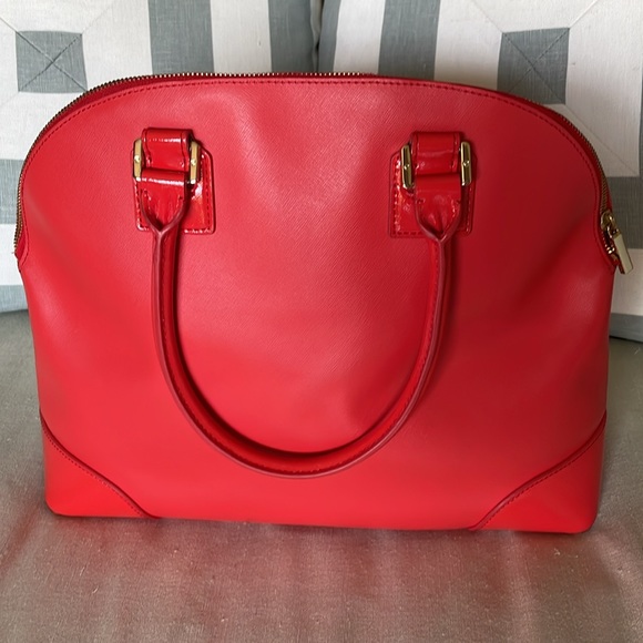 Tory Burch Purse - Picture 3 of 7